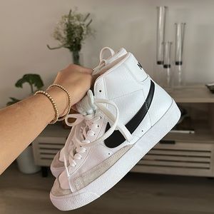 Nike Blazer Mid '77 (SOLD)